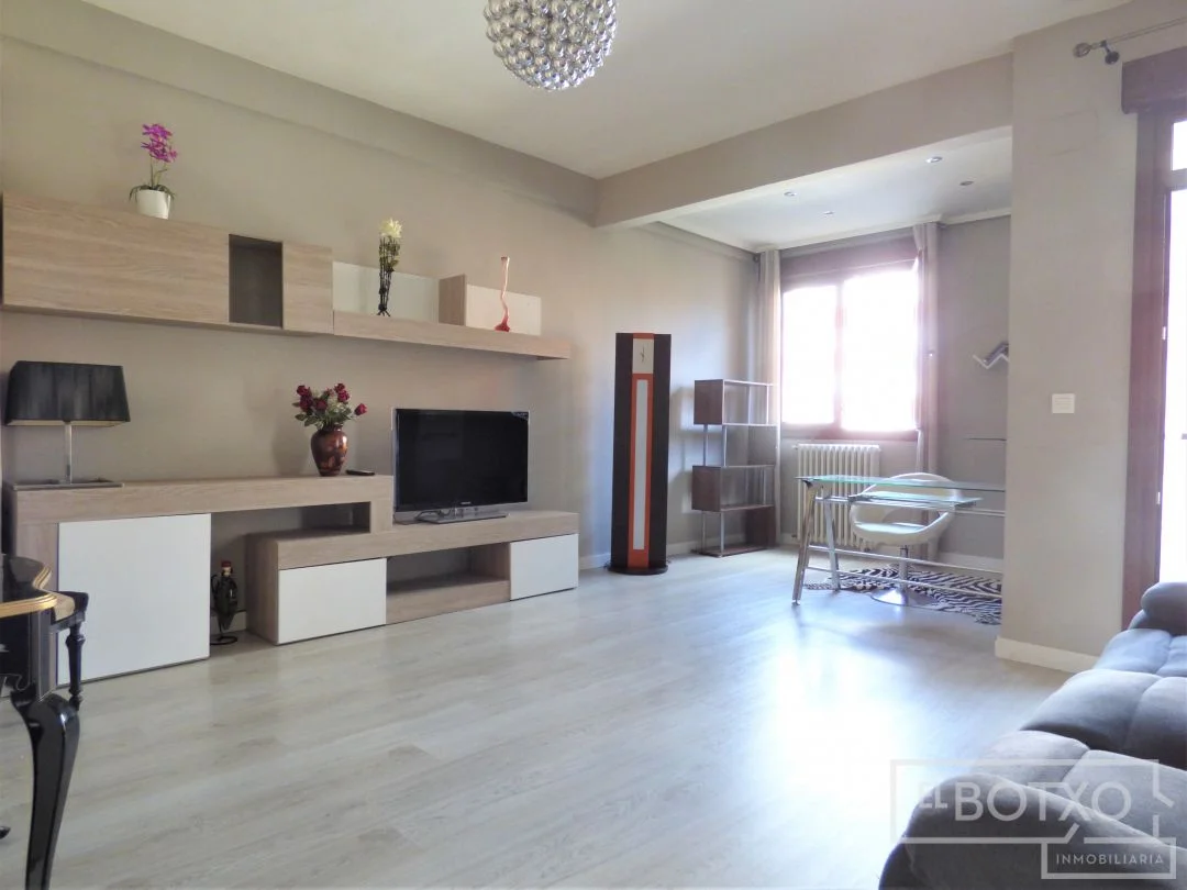 Reformed Bilbao flat, 76 m², furnished
