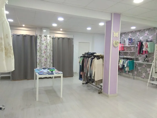 Local comercial en Santutxu con trastienda