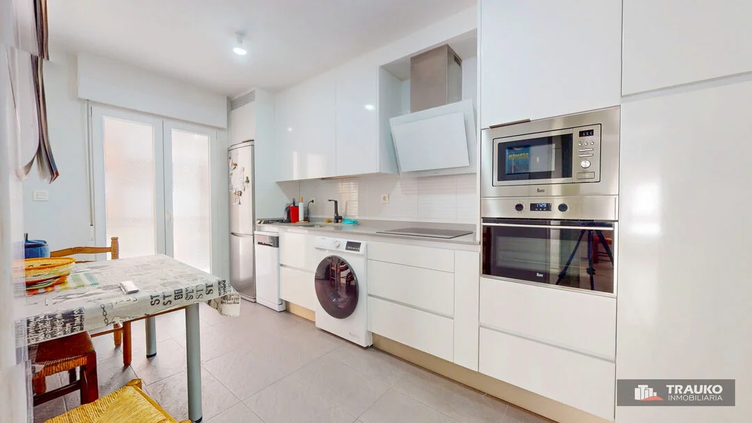 Renovated Zurbaran flat, three bedrooms