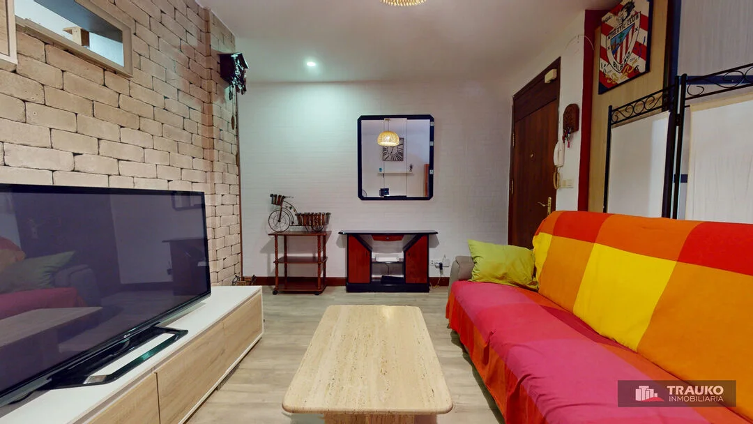 Piso en buen estado en Uribarri, 59 m²