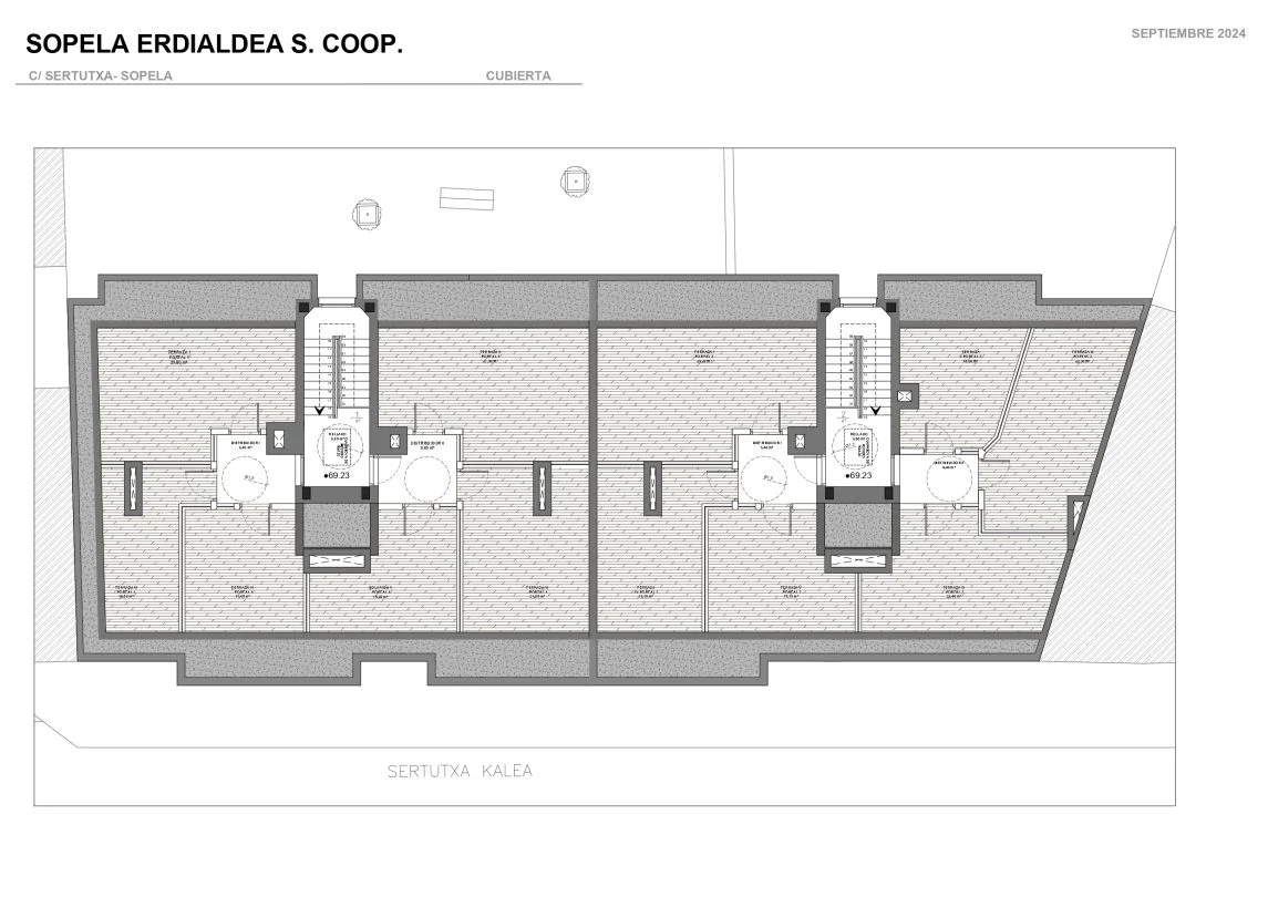 Three-bedroom flat with solarium terrace