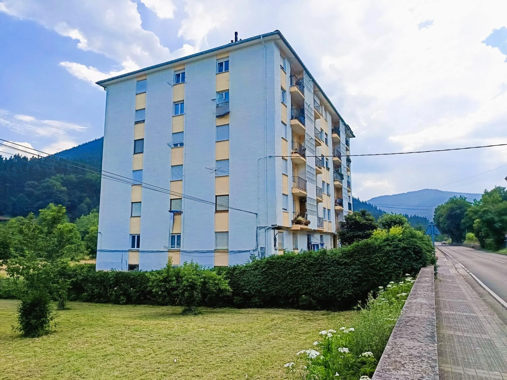 Good-condition Gordexola flat, 2 bedrooms