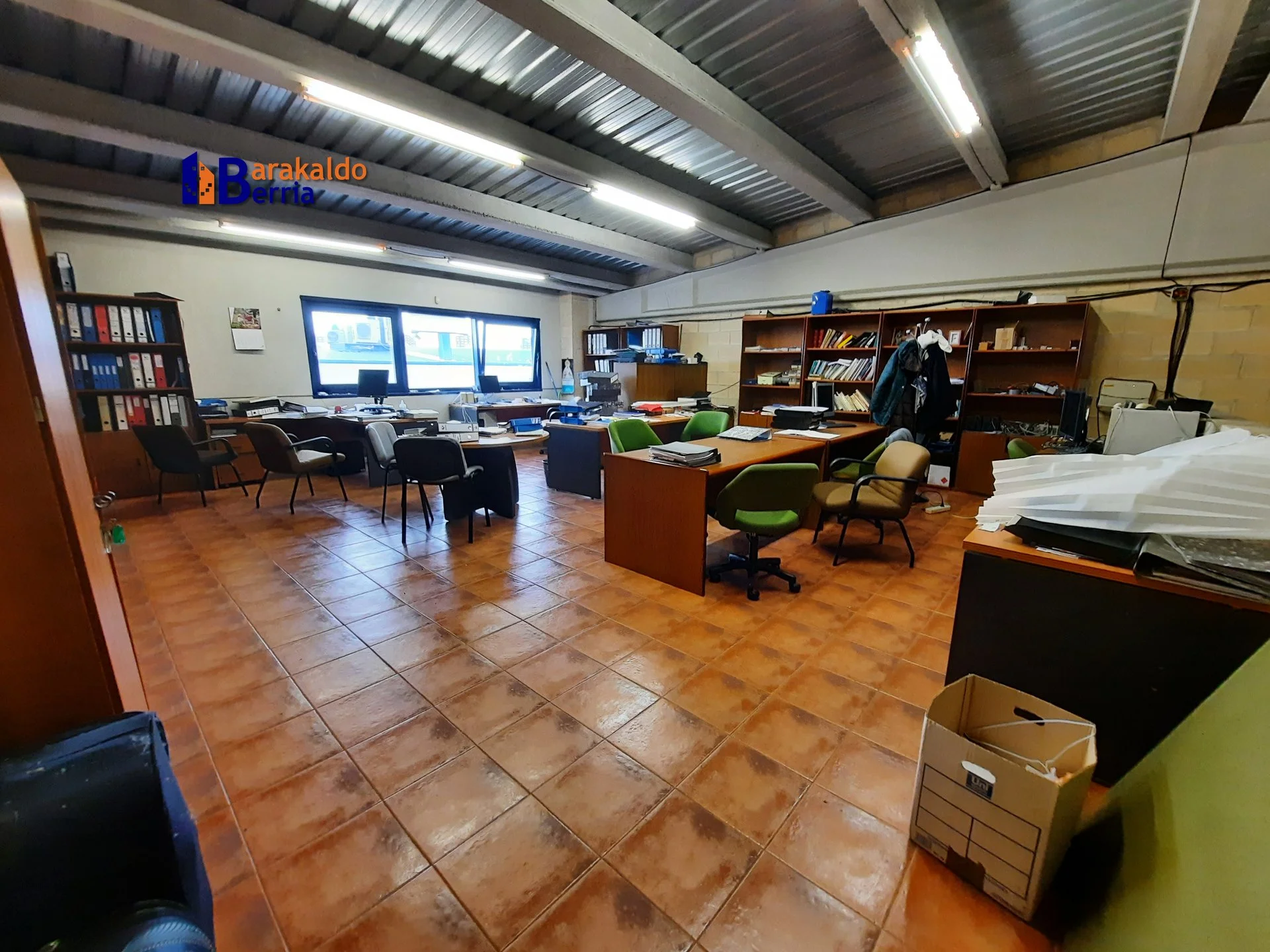 Nave moderna de 186 m² en Barakaldo