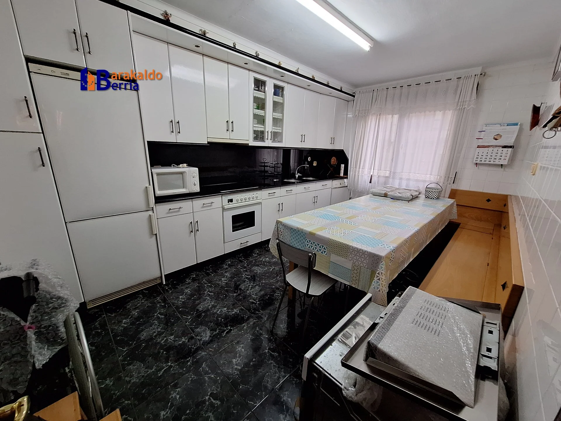 Piso luminoso céntrico en Barakaldo, 2 habitaciones