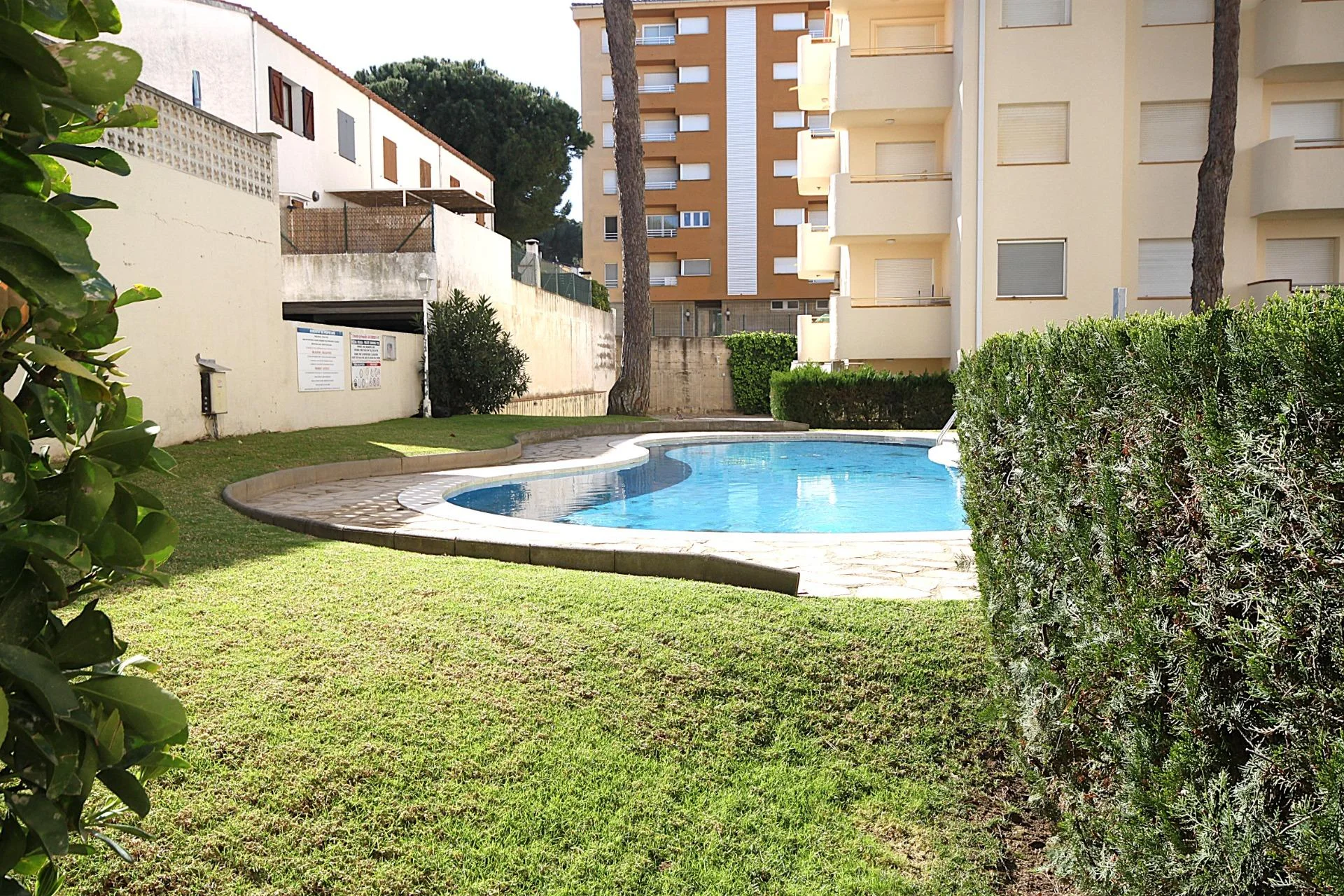 Ground-floor apartment near sea, two bedrooms