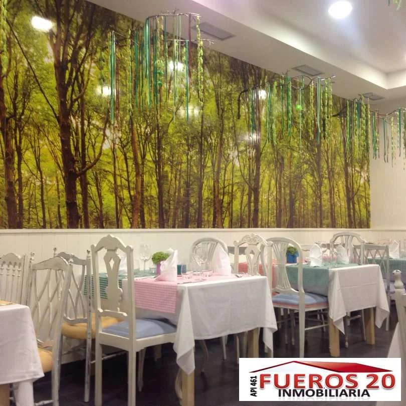 Tenanted 120 m² hospitality unit