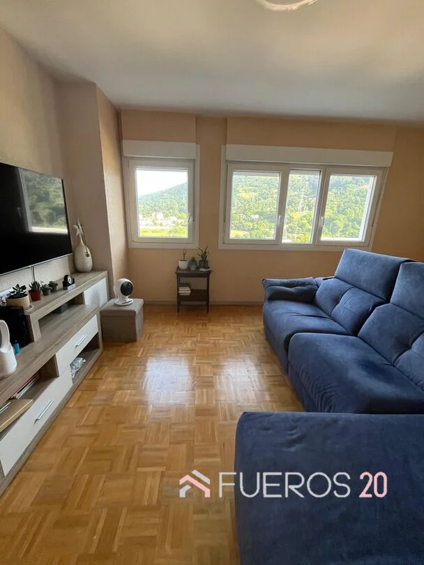 Reformed Ortuella flat, 3 bedrooms