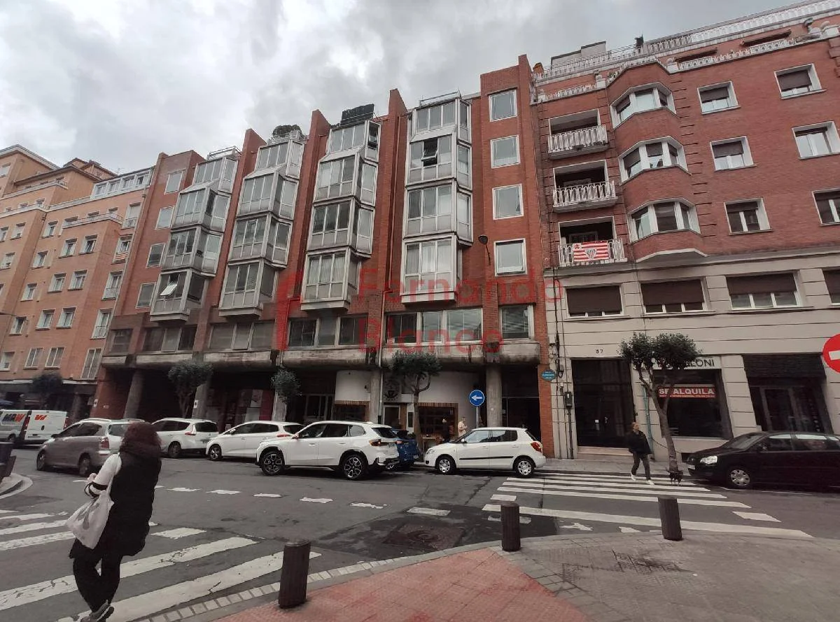 Oficina en Indautxu con servicios centrales