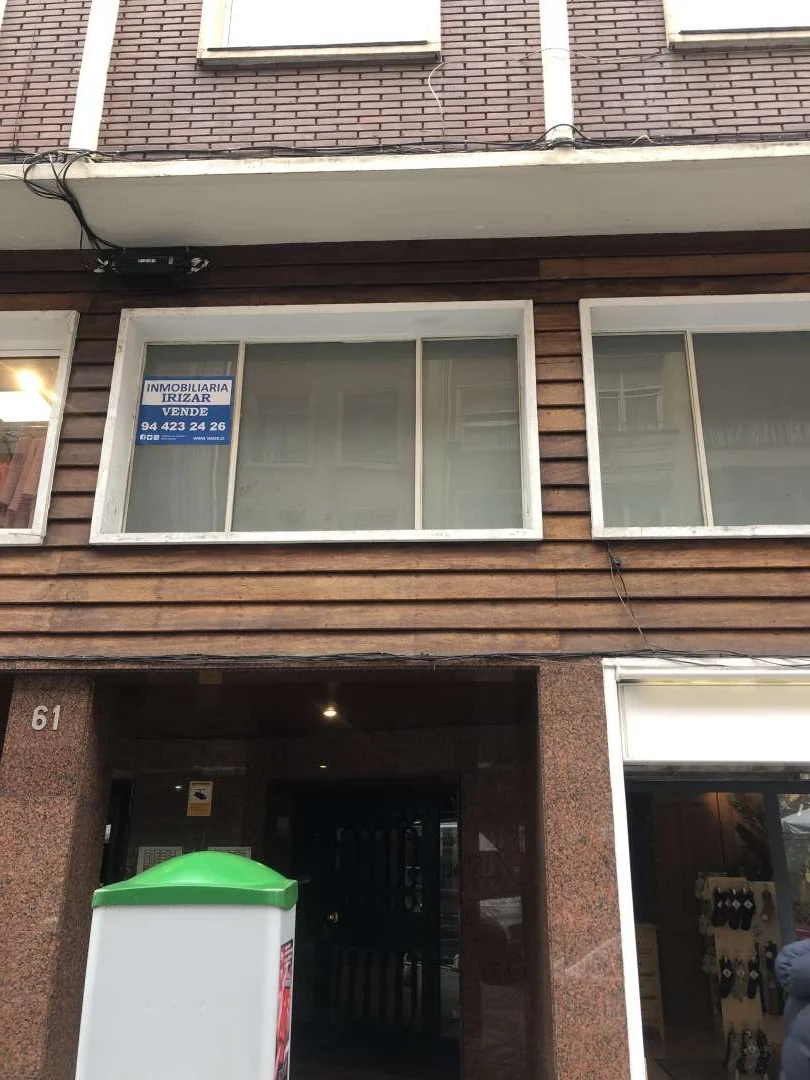 Local comercial en Indautxu con 100 m²