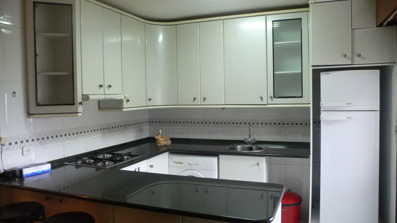 Piso económico de tres habitaciones en Bermeo