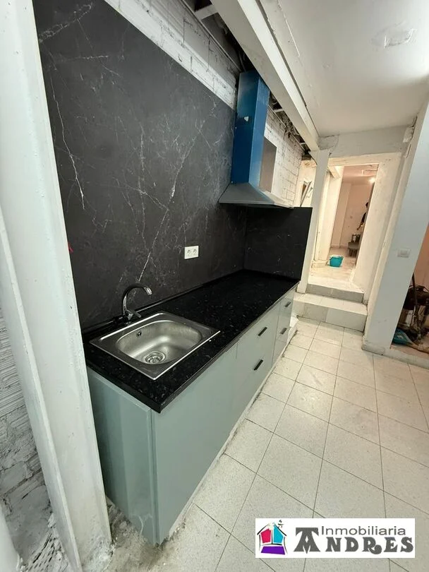 Local céntrico en Bermeo, 50 m²