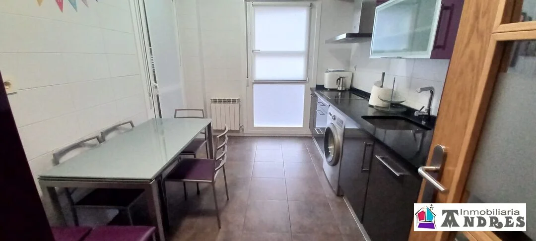 Piso de tres habitaciones en Bermeo con garaje