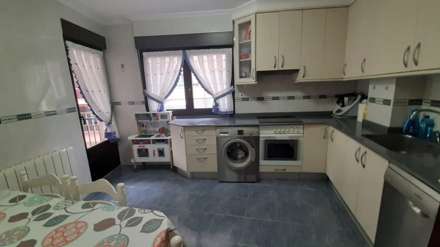 Renovated Bermeo flat, 3 bedrooms