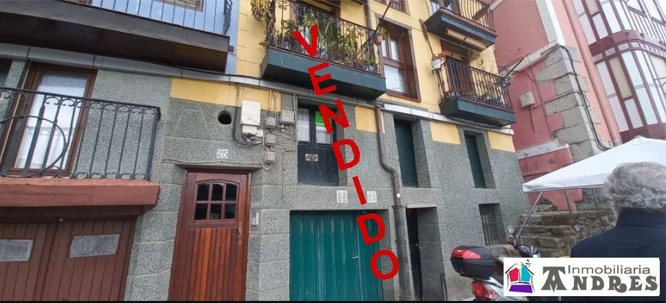33 m² commercial unit in Puerto