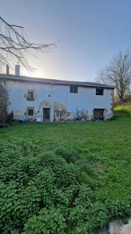 Caserío en Muxika con 24.000 m² de terreno
