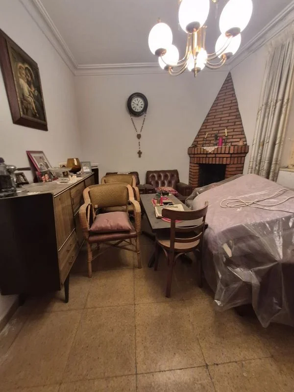 Adosado céntrico de seis dormitorios