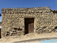 Commercial unit for demolition, 28 m² plot