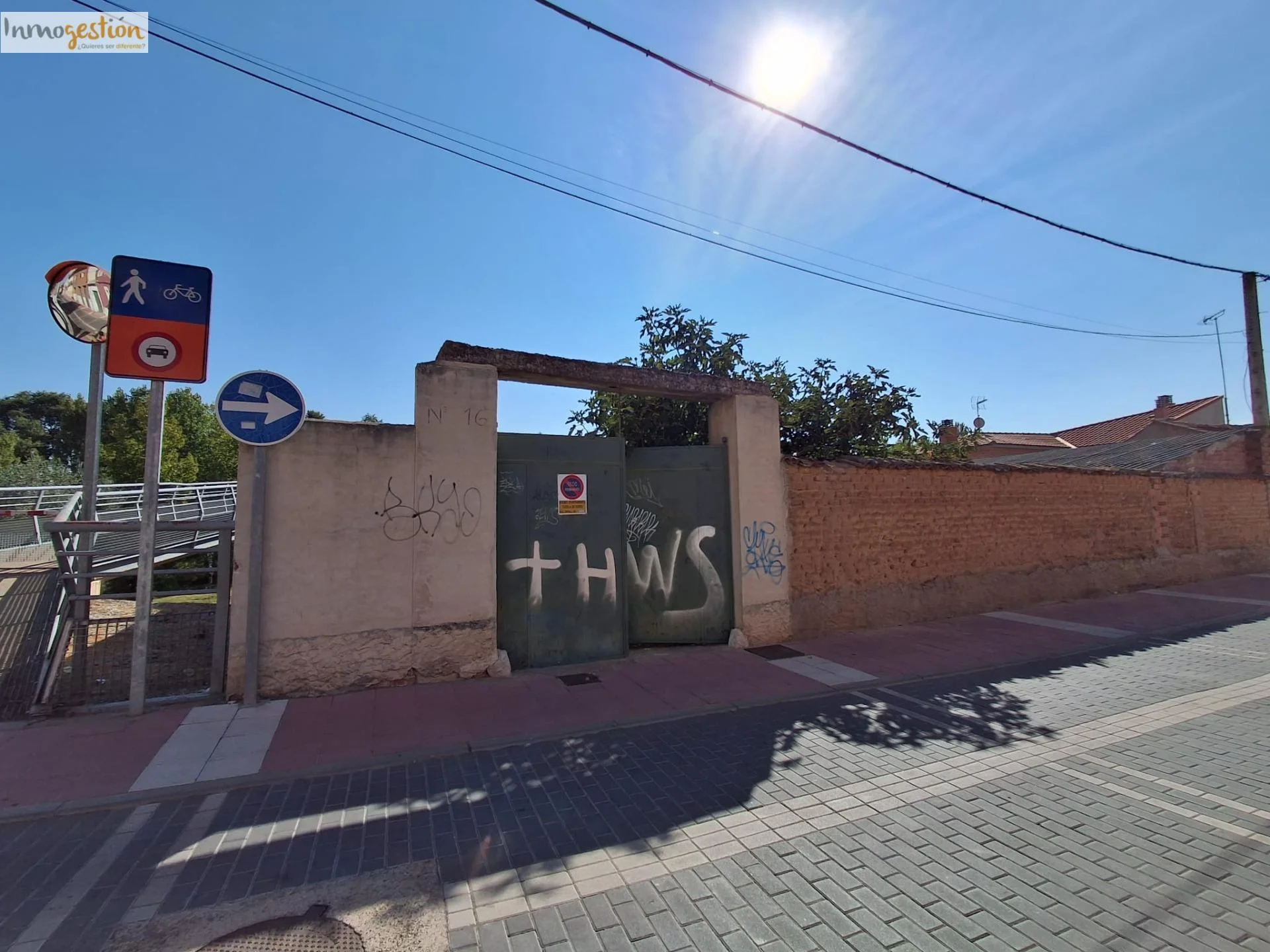 Urban solar in Tudela, 1,128 m²