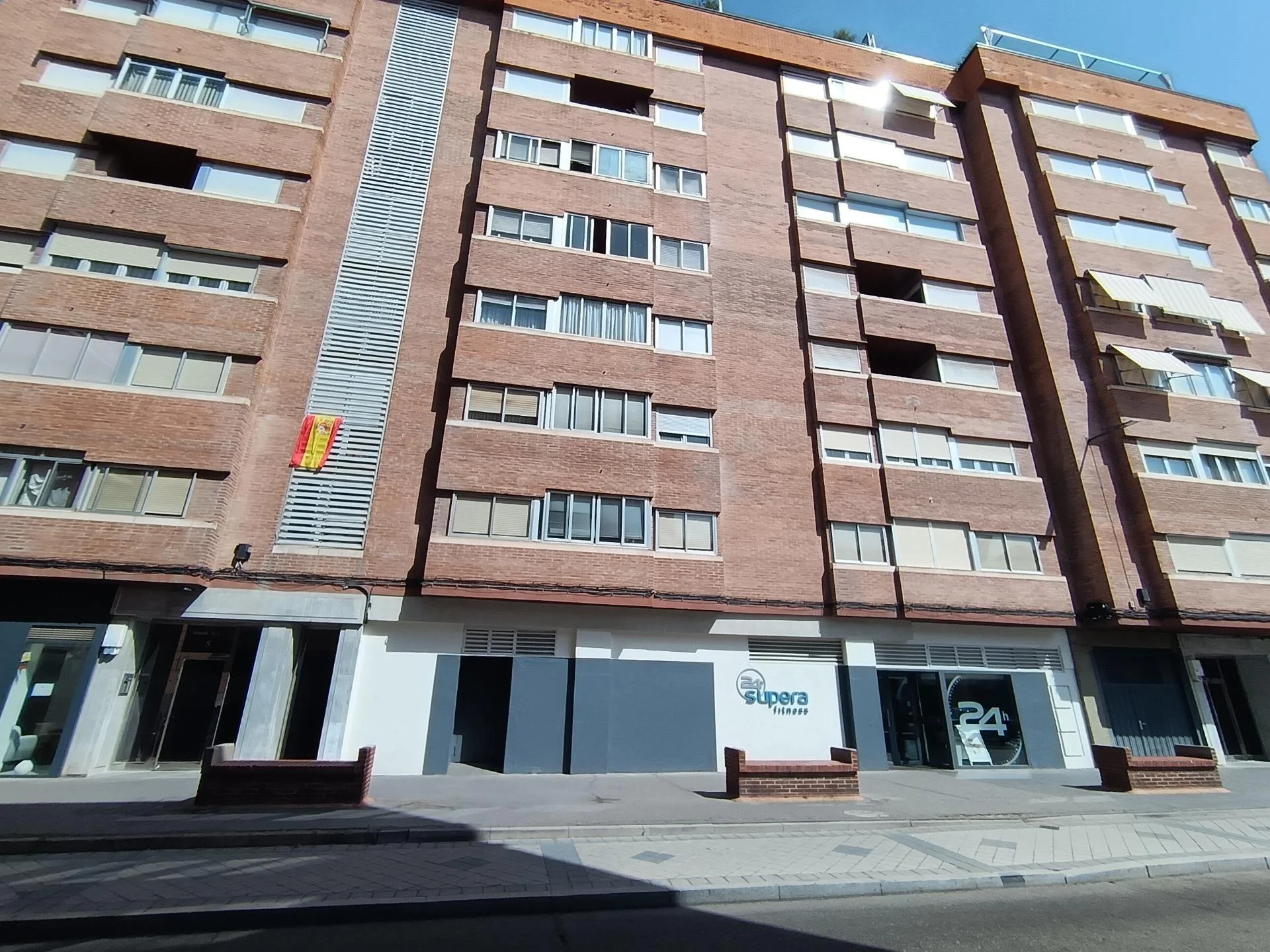 Renovation flat in central Valladolid, 4 bedrooms