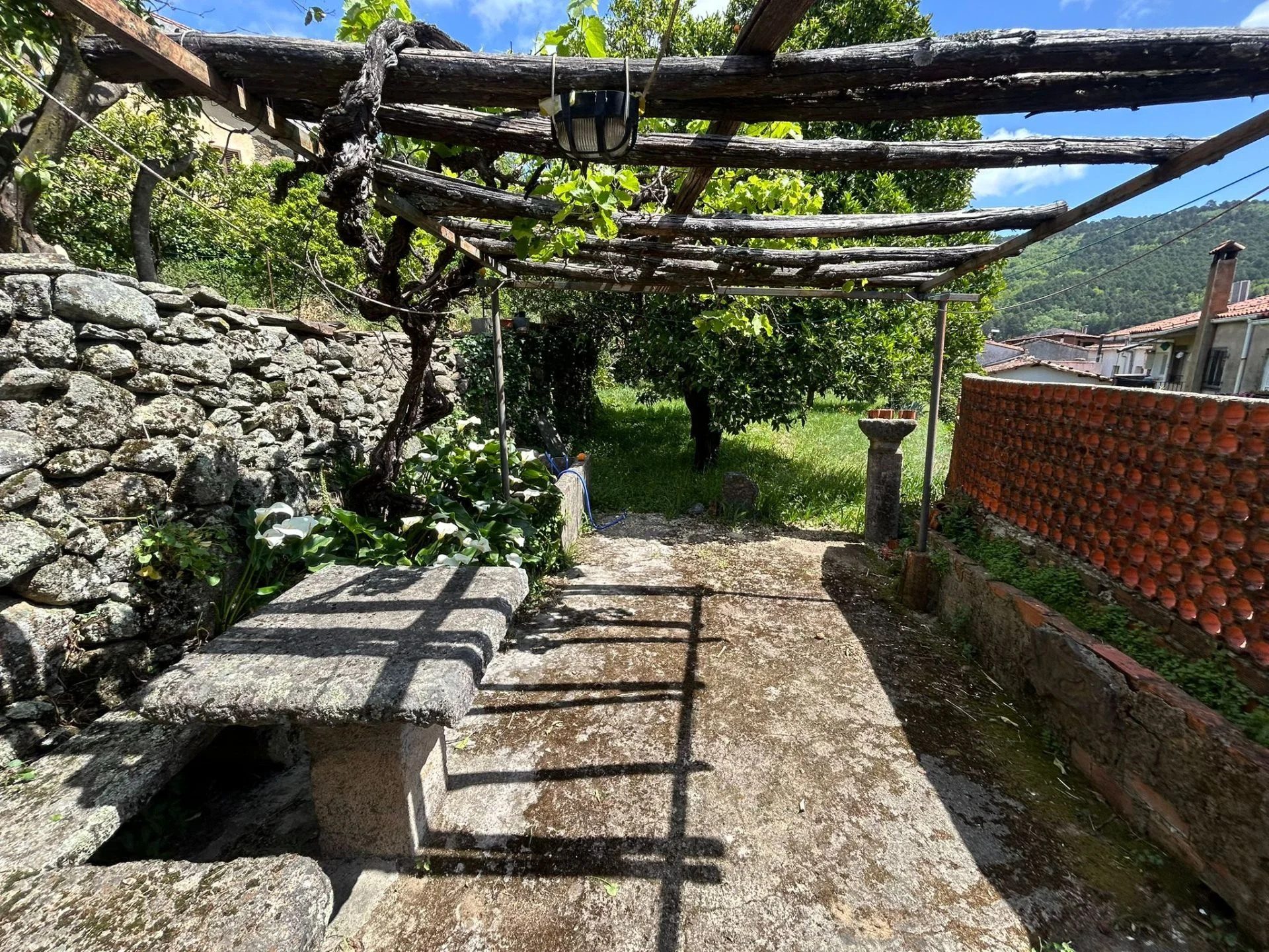 Three-bedroom village house in Gata