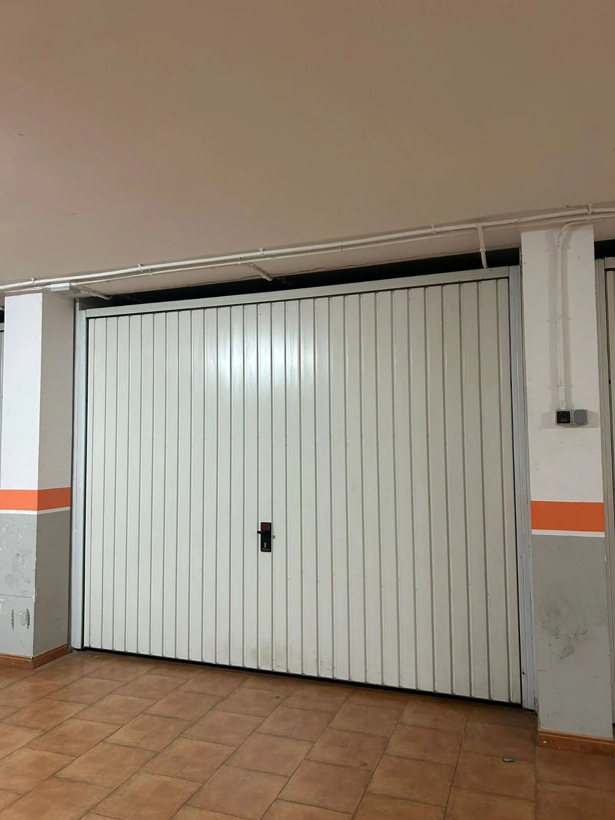 Central Moraleja garages, 18 m² each