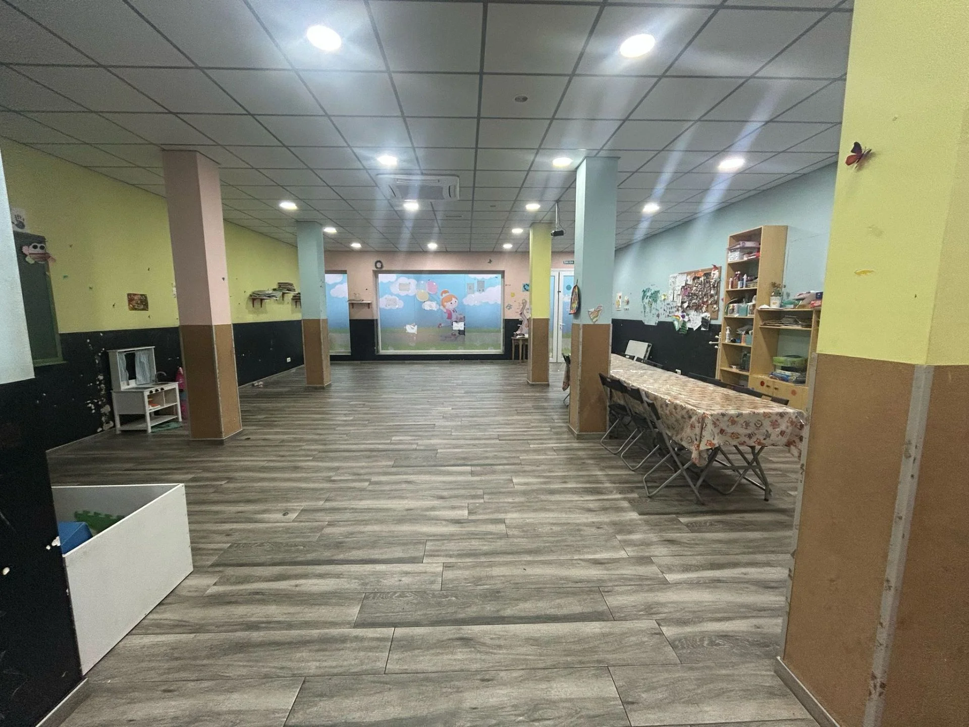 Renovated 107 m² commercial unit in Moraleja