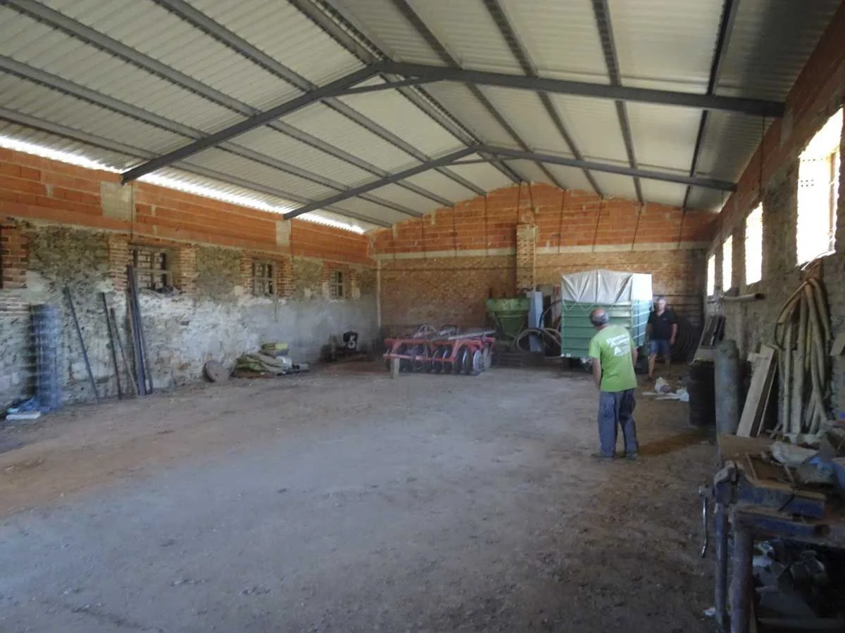 Industrial warehouse in Cáceres, 252 m²