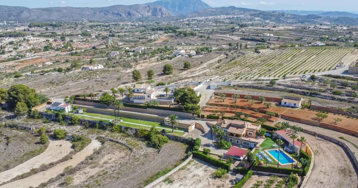 La Fustera villa with 8 bedrooms
