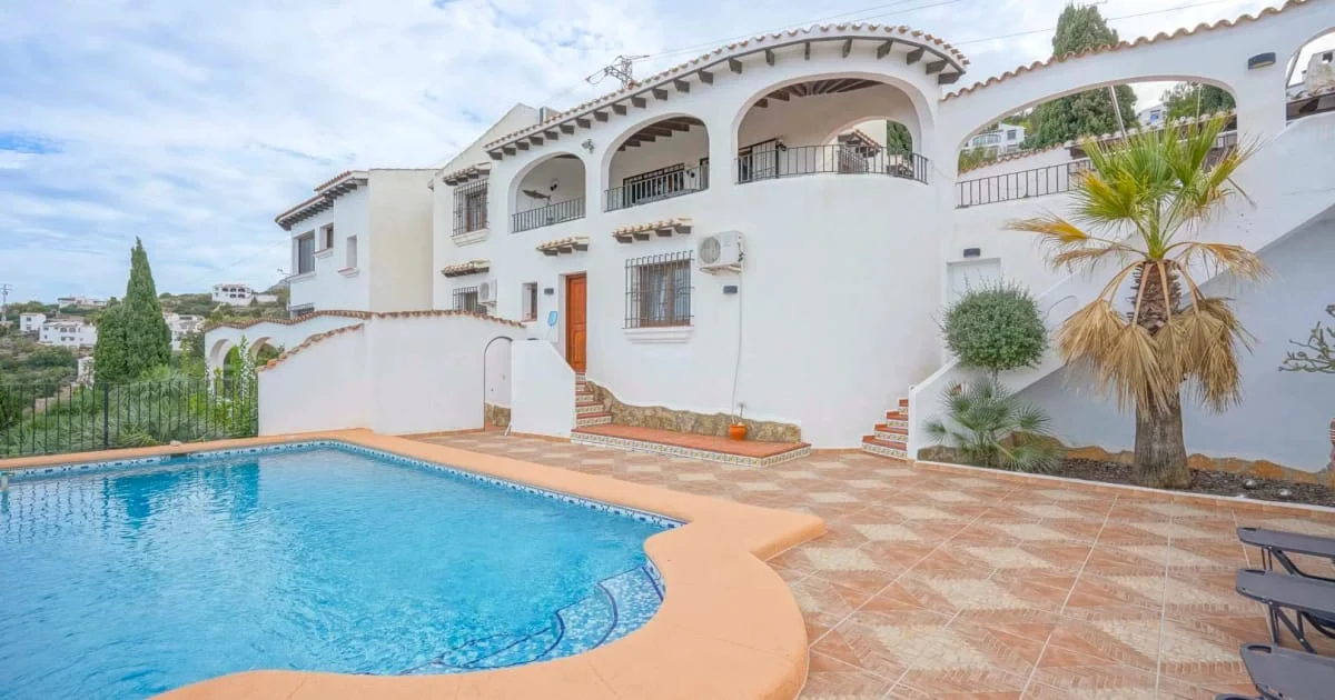 Renovated Monte Pego villa, five bedrooms