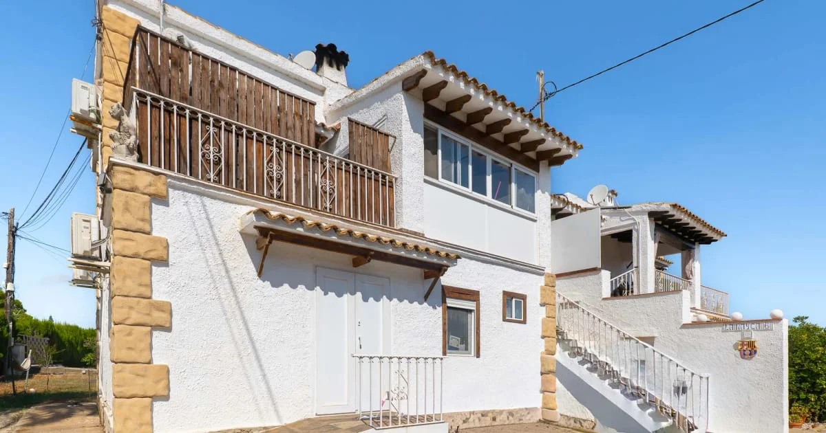 Reformed townhouse near Jávea beach
