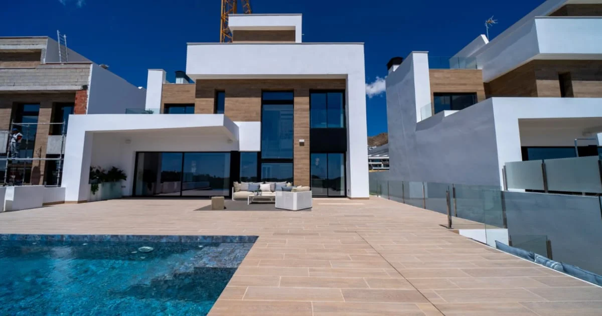 New villa in Finestrat, 390 m²
