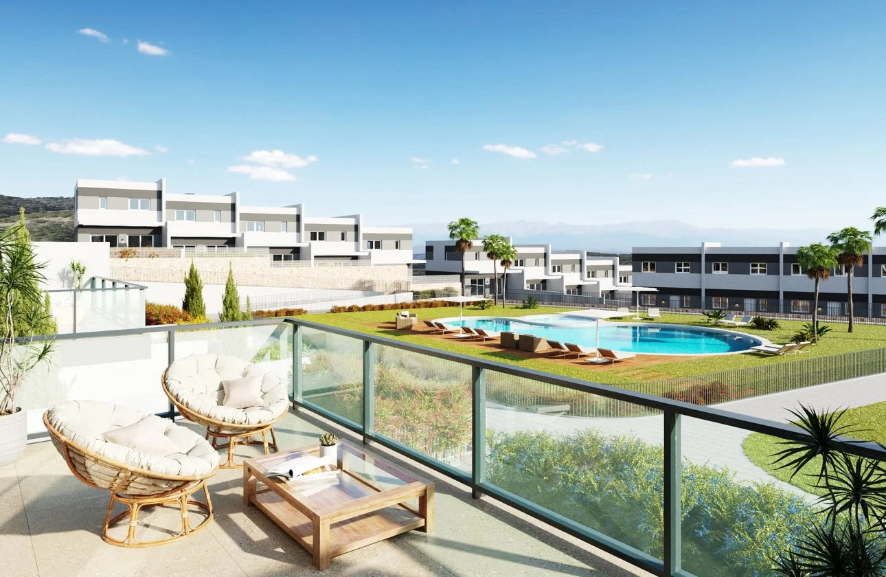 Adosado de obra nueva en Finestrat con vistas al mar