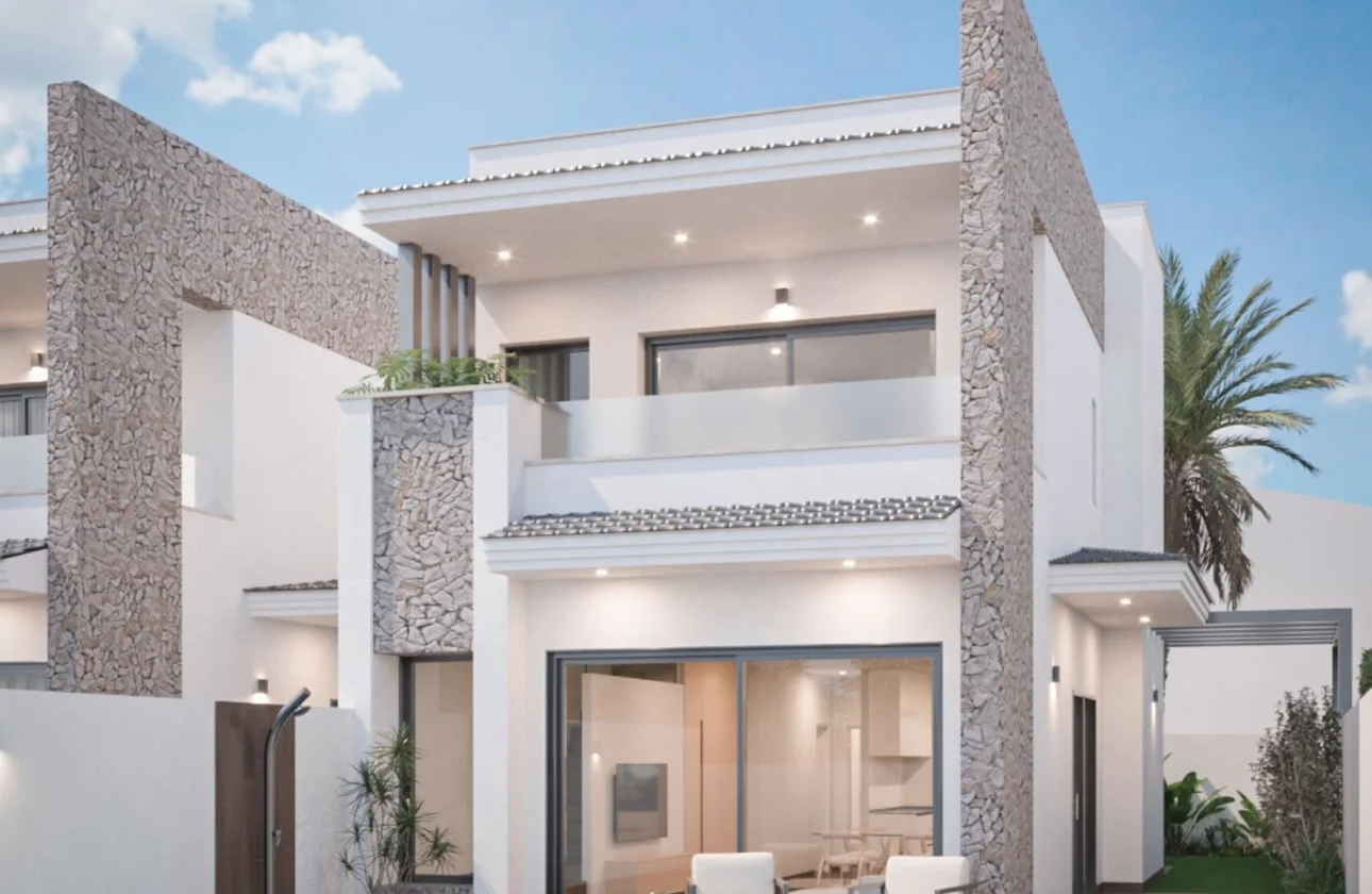 New townhouse with private pool