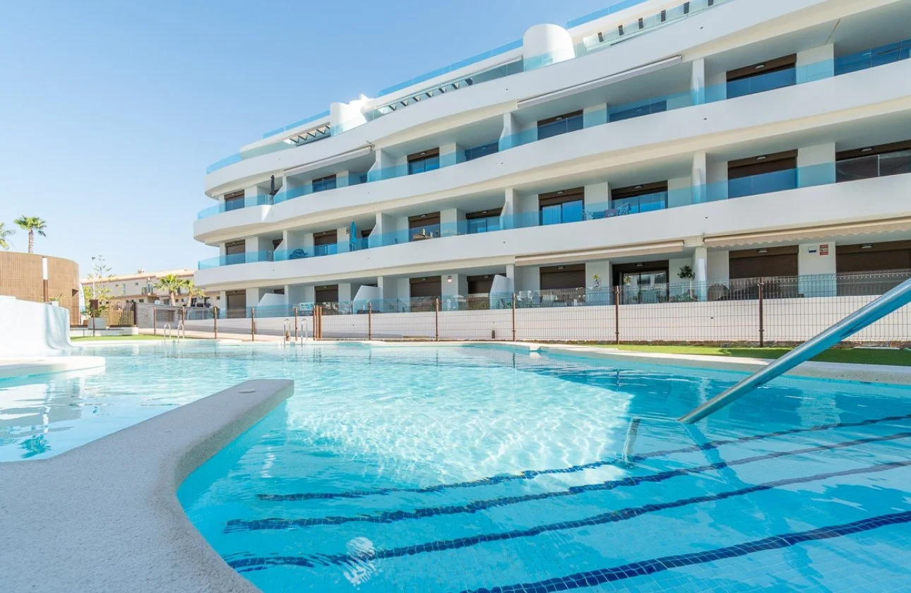 New penthouse near sea, 248 m²