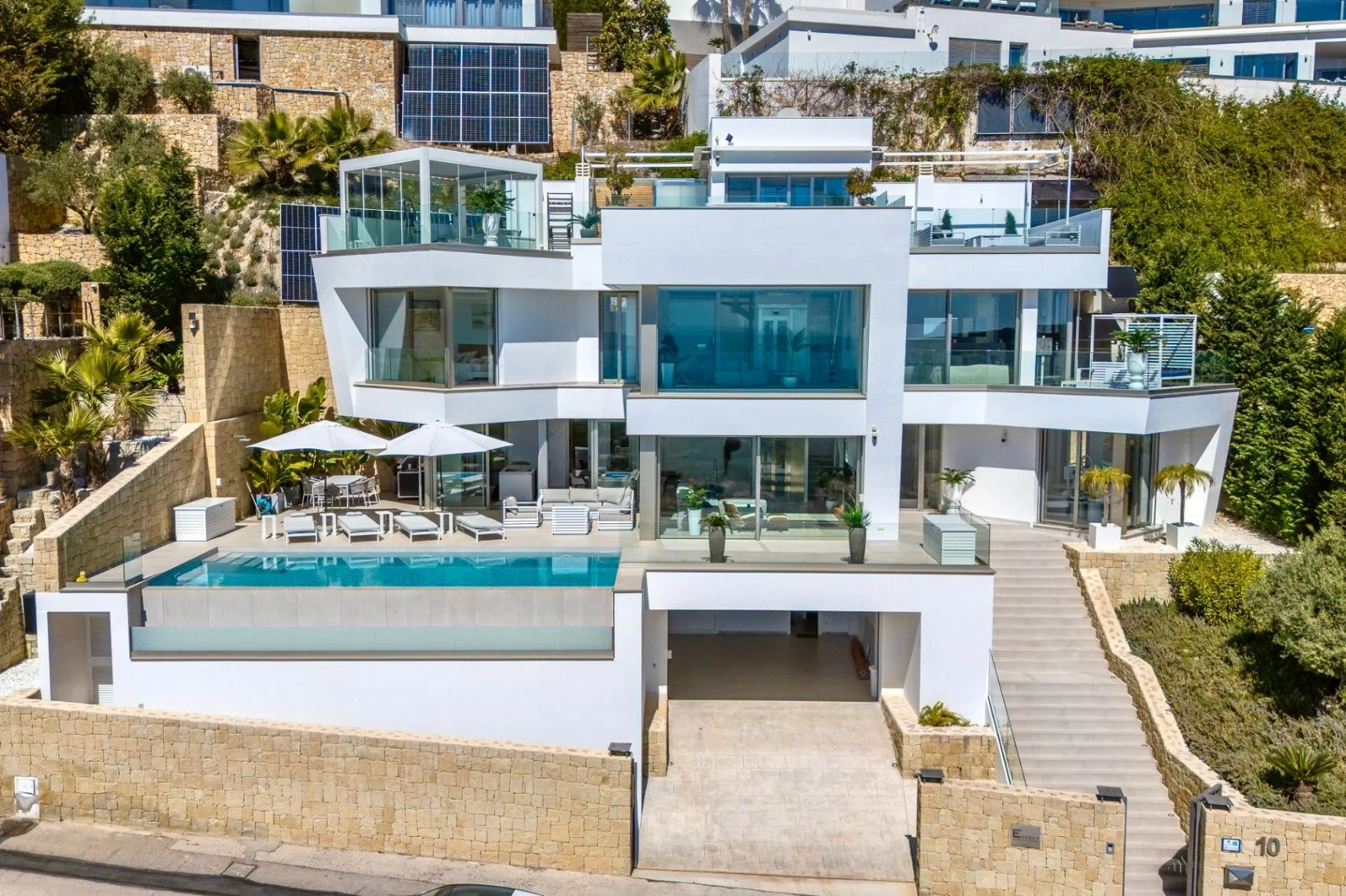Sea-view Moraira villa, 4 bedrooms
