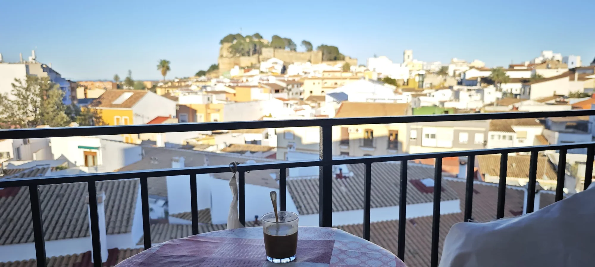 Piso céntrico en Dénia con tres dormitorios