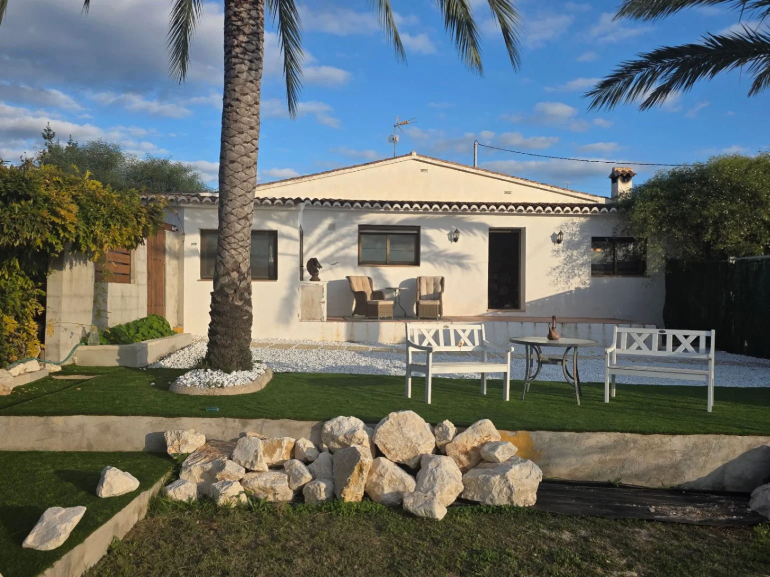 Teulada house with productive olive grove