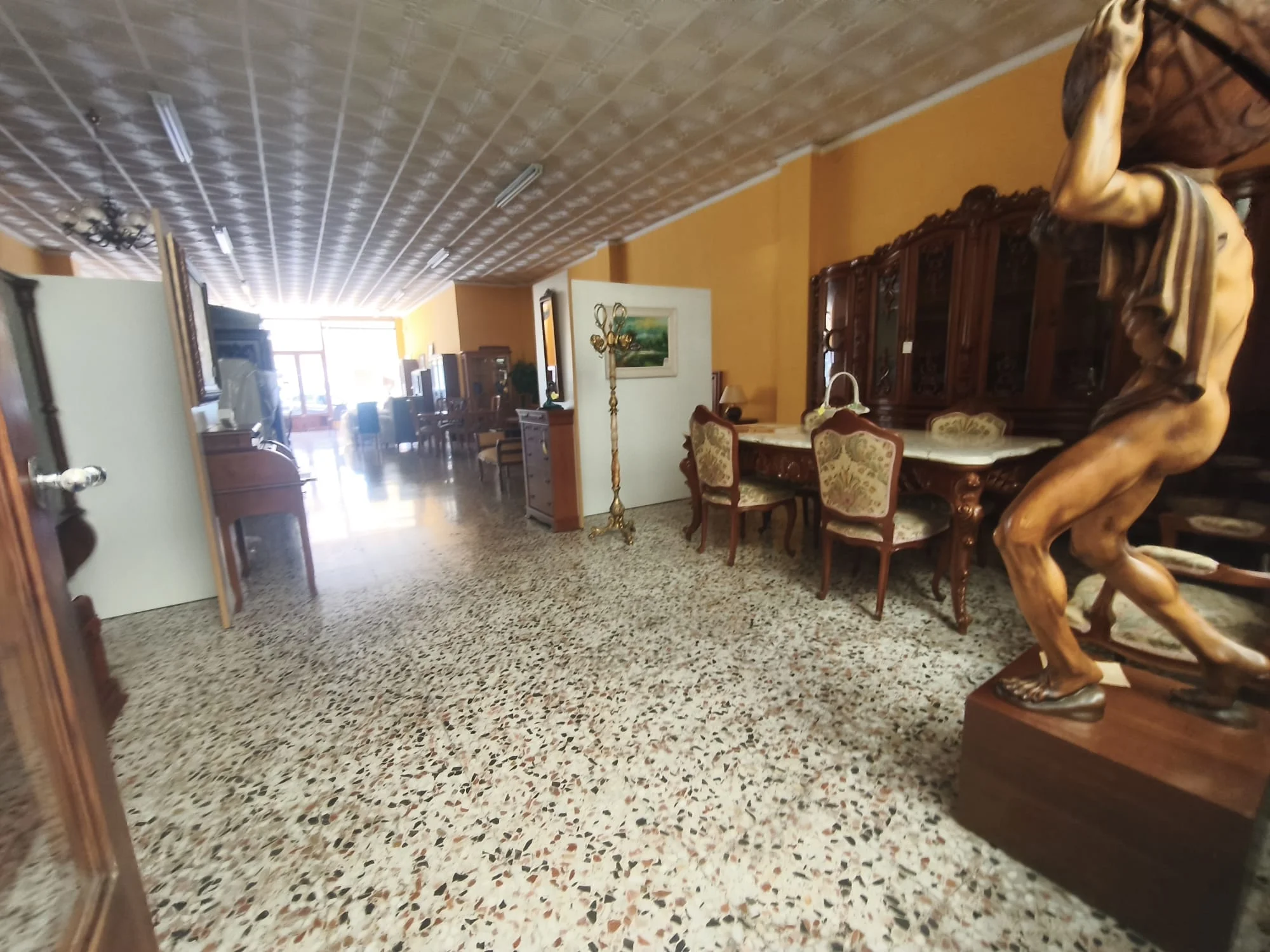 Commercial premises in Teulada, 176 m²