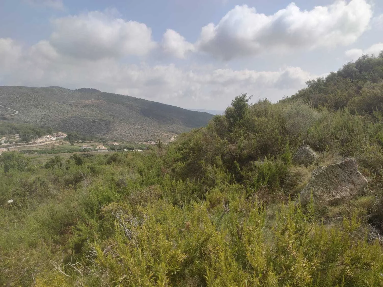 Parcela de 10.800 m² en Teulada