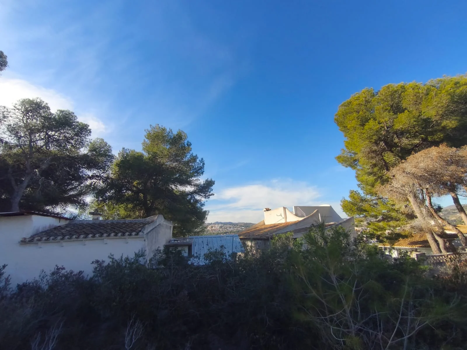 Parcela urbana consolidada en Teulada, 930 m²