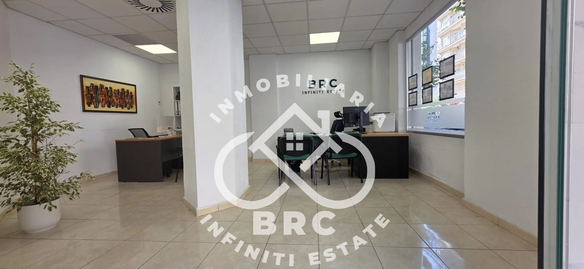 Reformed corner premises in Arrancapins