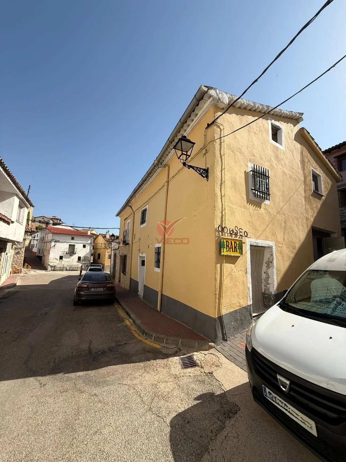 Two-storey house in Buenache, 129 m²