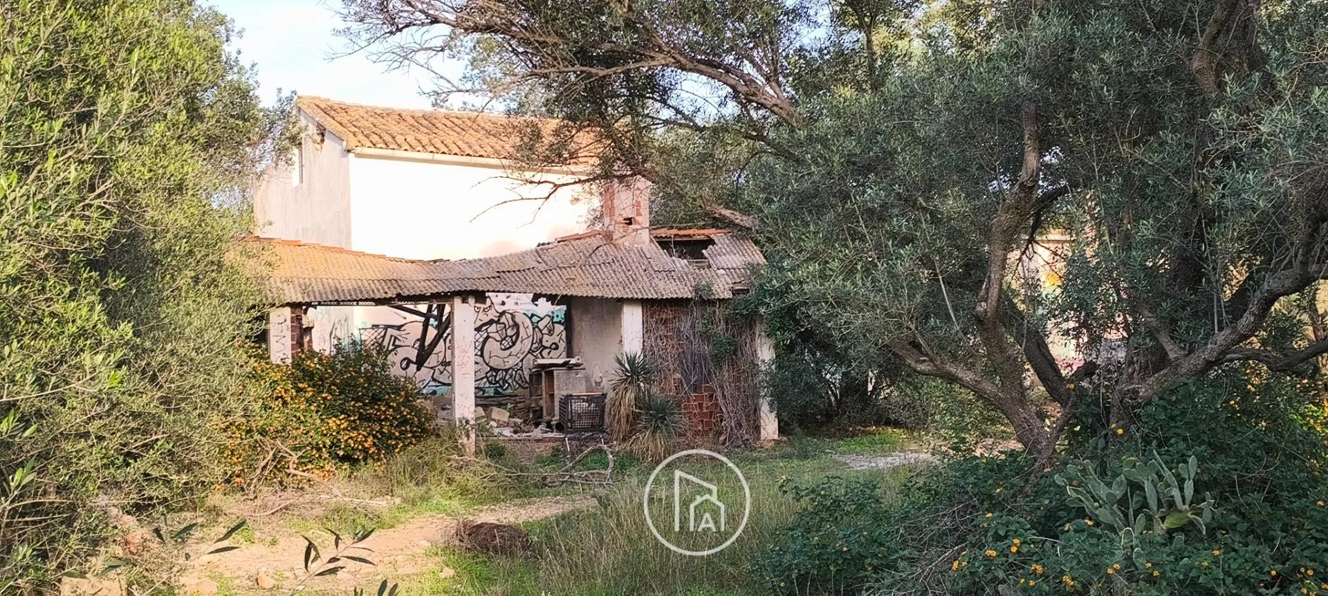Gran chalet en Campolivar con terreno edificable