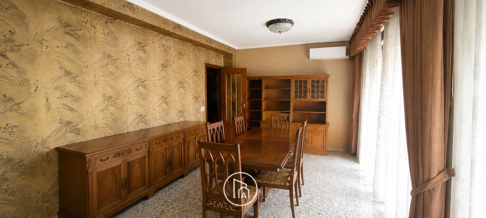 Renovation flat in Benicalap, four bedrooms