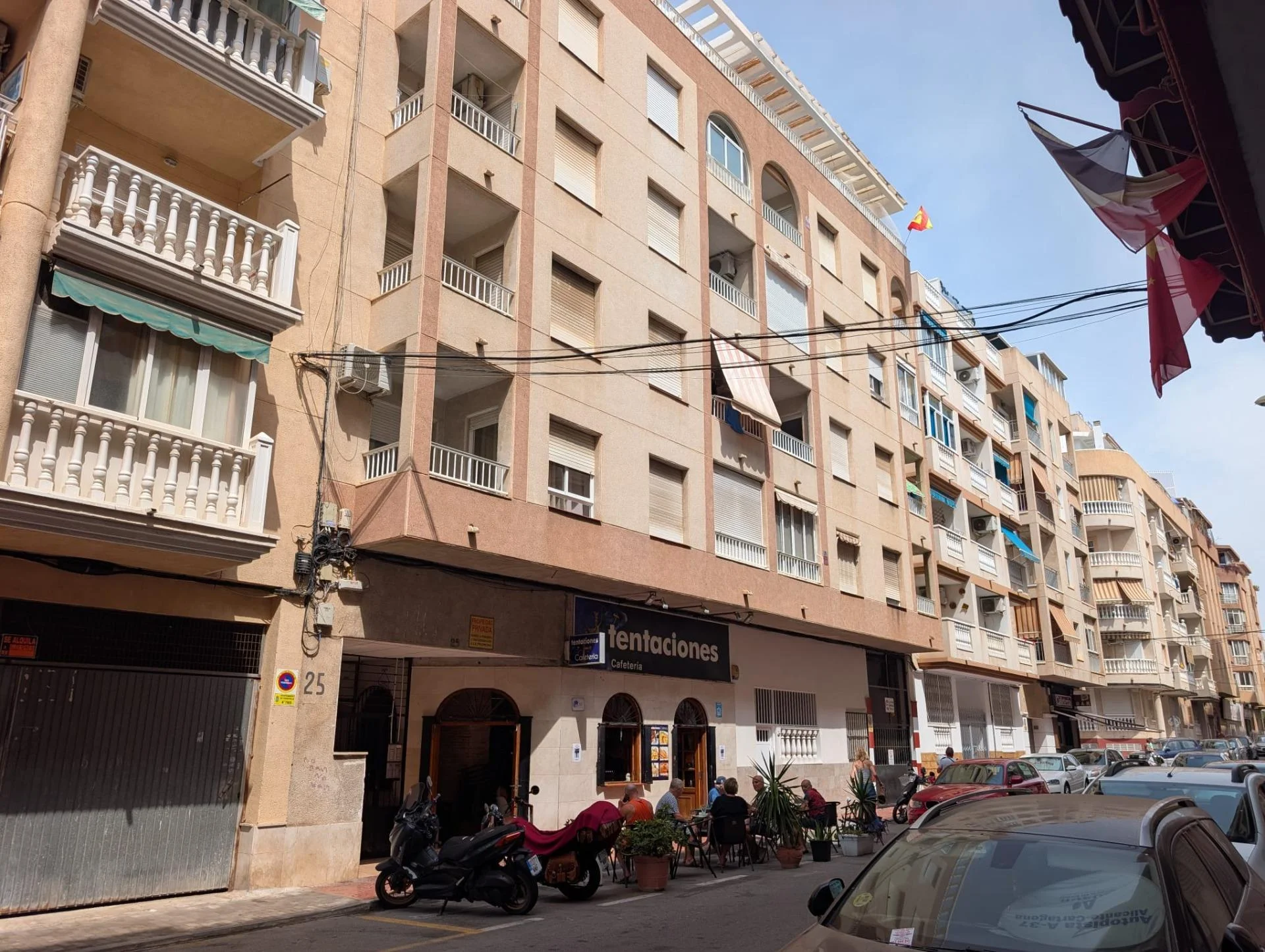 Central Torrevieja flat, 57 m², reform