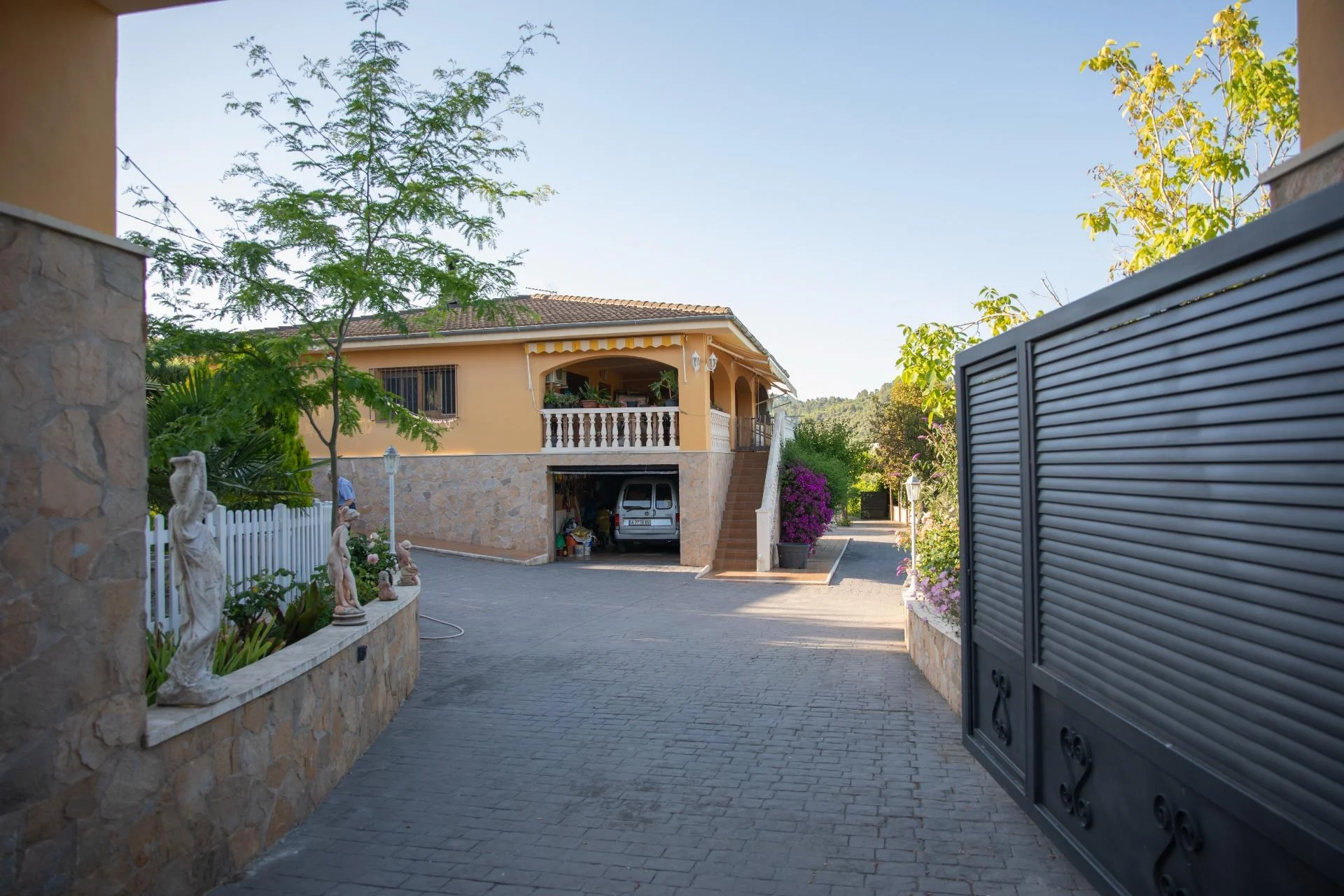 Renovated chalet with olive grove