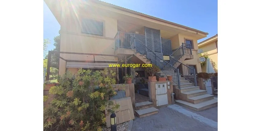 Apartamento reformado en El Bosque, 90 m²