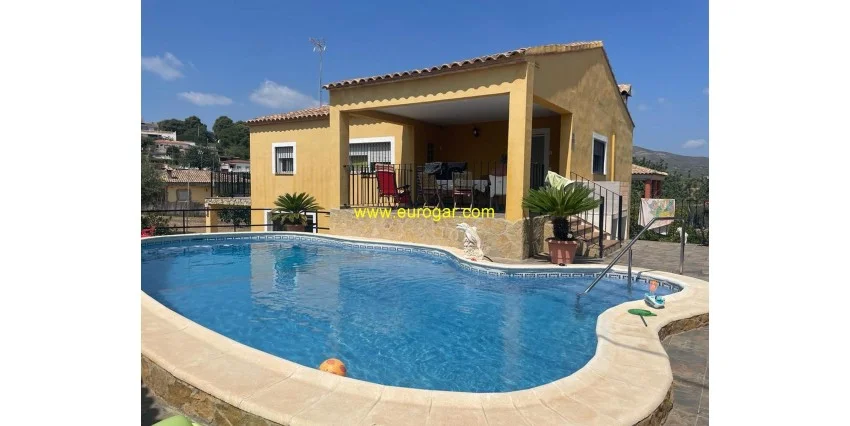 Chalet in Las Pedrizas, 4 bedrooms