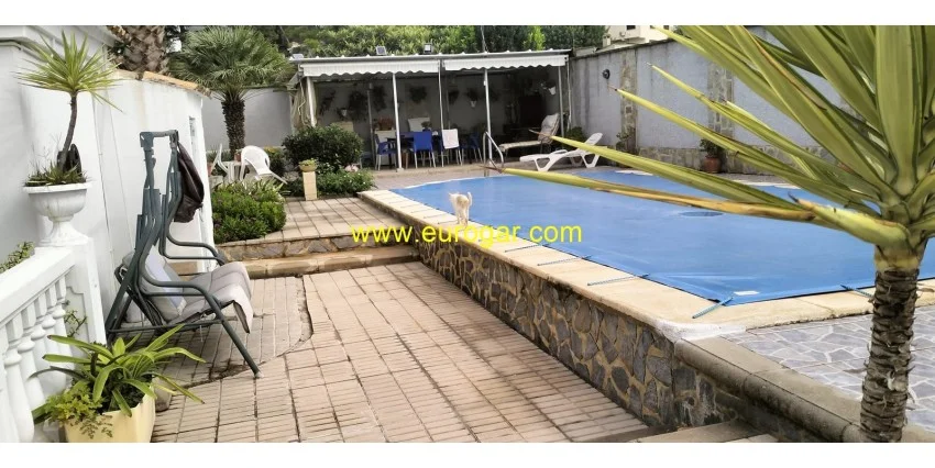 Chalet Calicanto with 2,000 m² plot