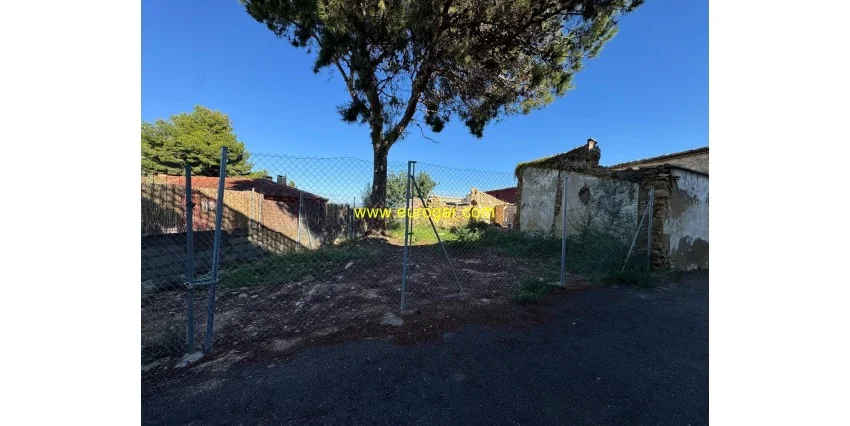 Vistalegre urban plot, 82 m² buildable